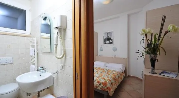 Hotel Aurora