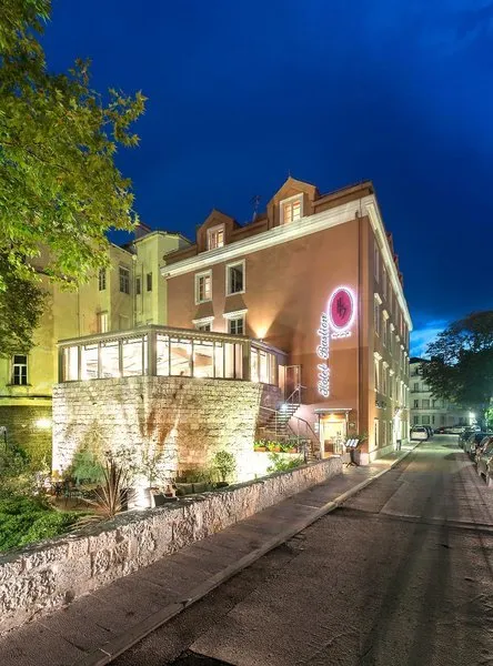 Hotel Bastion