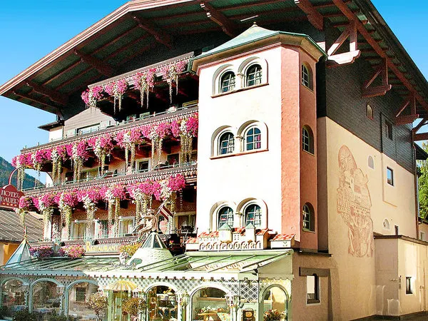 Hotel Bauer