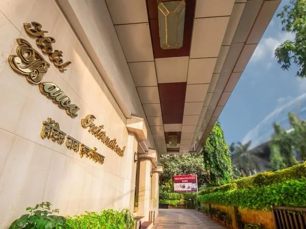 Hotel Bawa International