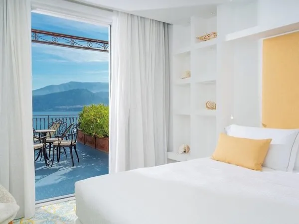 Hotels in Golf von Neapel finden