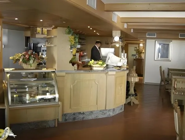 Hotel Bucaneve