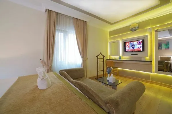 Hotel Bulvar Palas