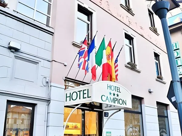Hotel Campion