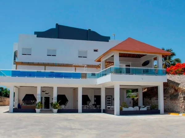 Hotel Capriccio Mare y Restaurante