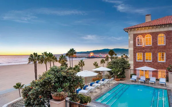 Hotel Casa del Mar