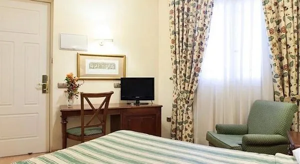 Hotel Cervantes