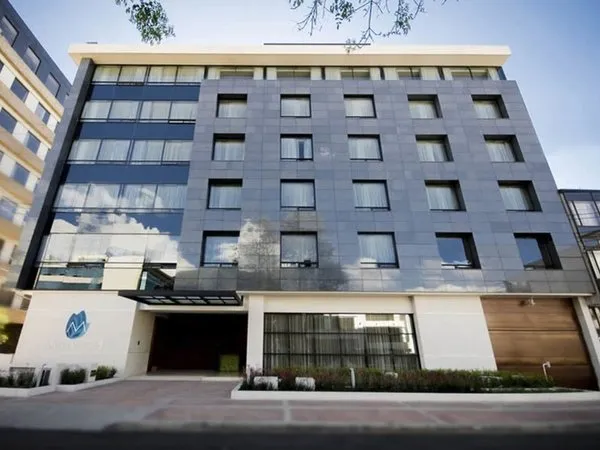 Hotel Chico Parque 93