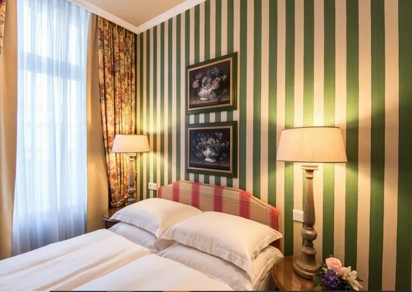Hotel City House