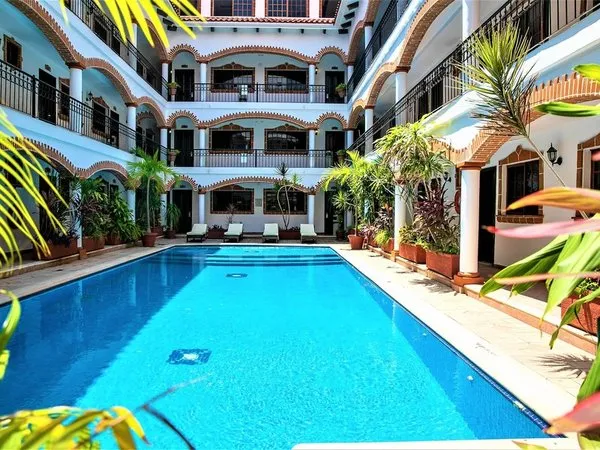 Hotel Colonial Playa del Carmen
