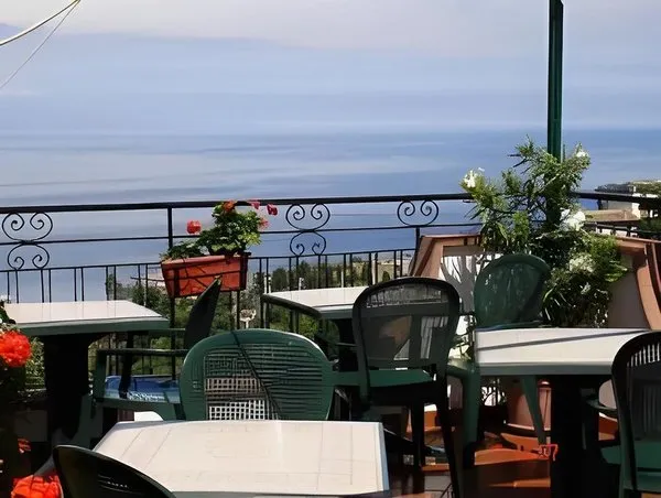 Hotel Condor