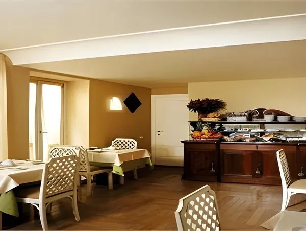 Hotel Costantinopoli 104