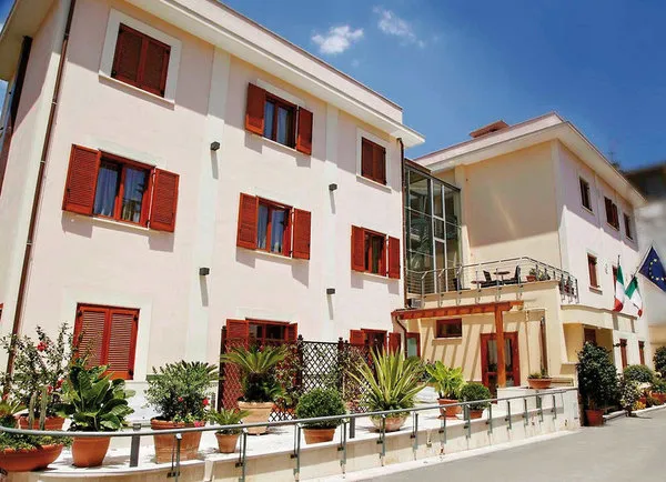 Hotel Diana