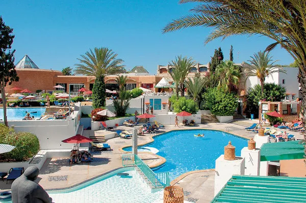 Hotel El Pueblo Tamlelt