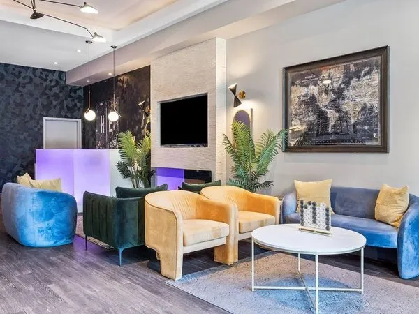 Hotel Epik