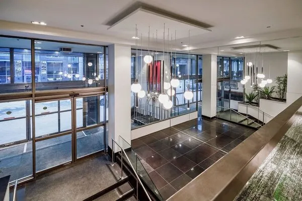 Best Western Plus Montreal Downtown-Hotel Europa