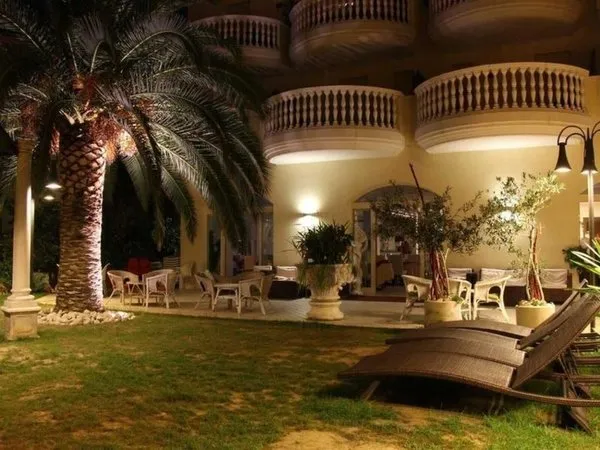 Hotel Eva