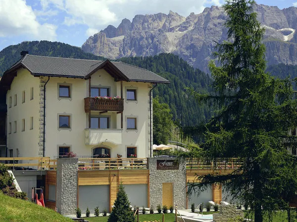 Hotel Fanes