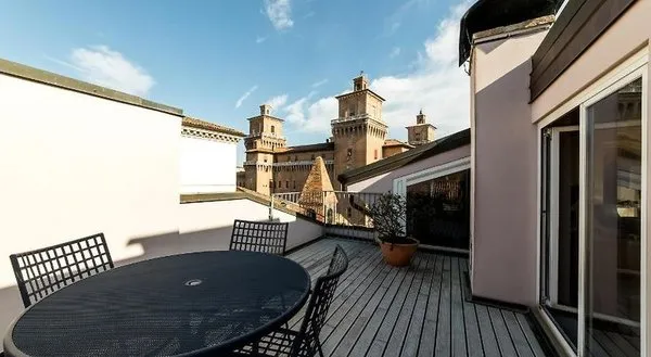 Hotel Ferrara