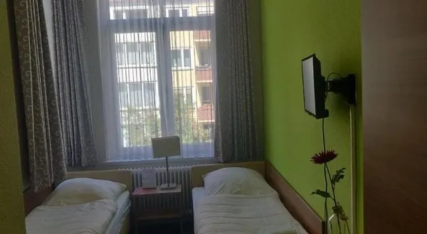 Hotel Flora