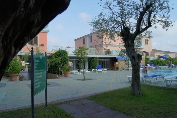 Hotel Gli Ontani