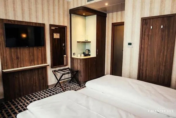Hotel Grand City