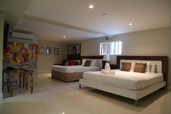 Hotel Harrison
