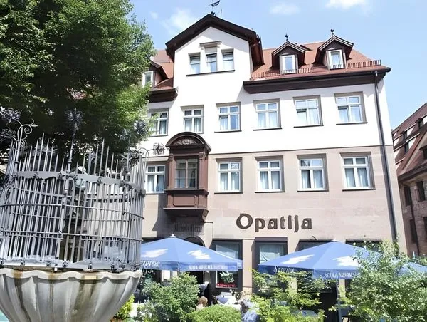 Hotel Hauser