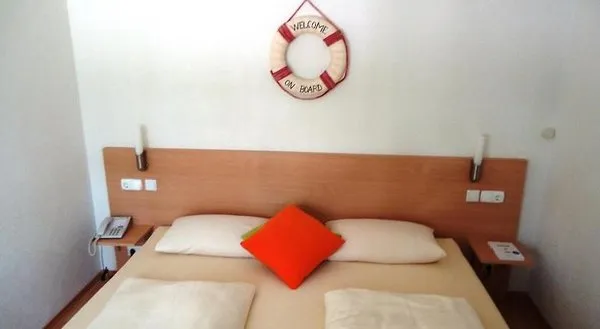 Hotel Hirsch