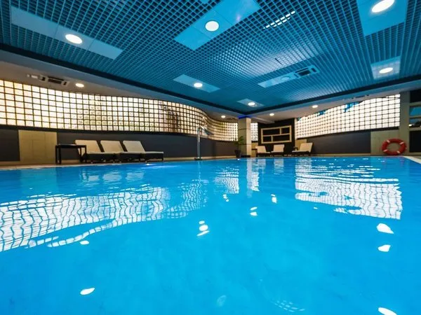 Hotel Holiday