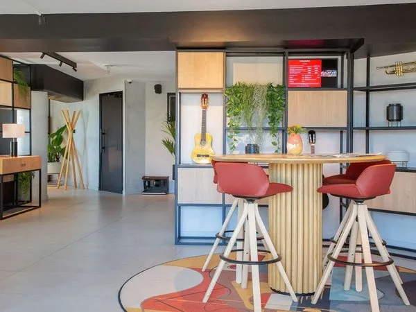 Hôtel ibis Nice Aéroport Promenade