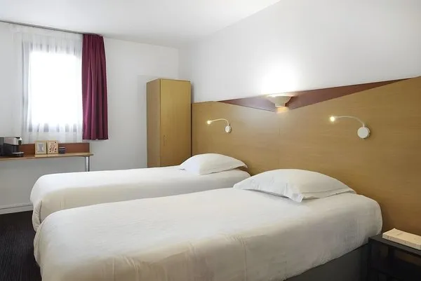 Hôtel Isidore Nice-Ouest