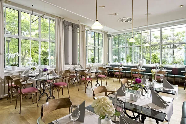 Hotel Kaiserin Augusta