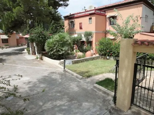 Hotel La Racona