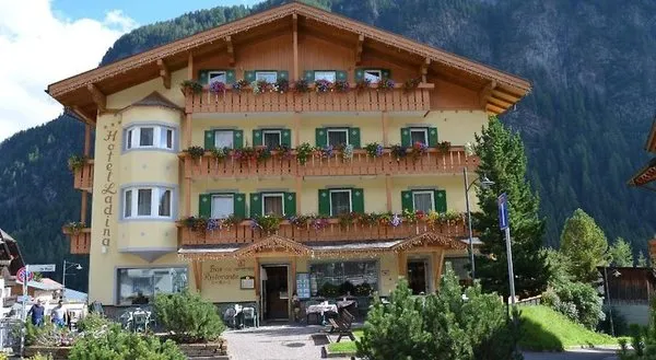 Hotel Ladina