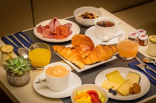 Hôtel Le Tourville by Inwood Hotels