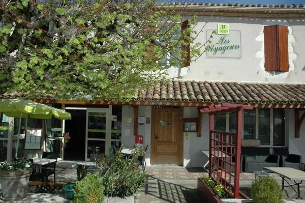 Hôtel Les Voyageurs