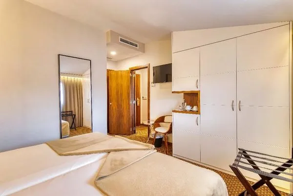 Hotel Lis Batalha Mestre Afonso Domingues