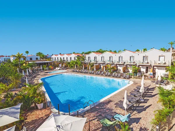 Hotel LIVVO Los Calderones