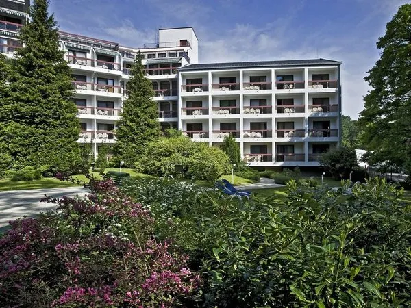 Hotel Lövér