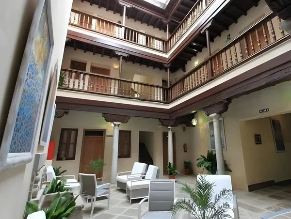 Hotel Mercader de Sedas