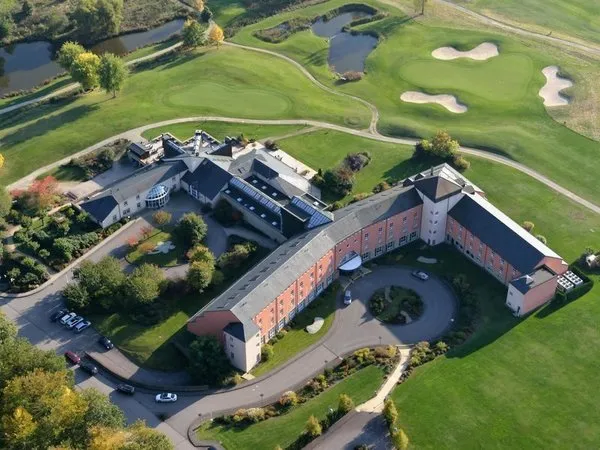 Hotel Mercure Luxembourg Kikuoka Golf & Spa