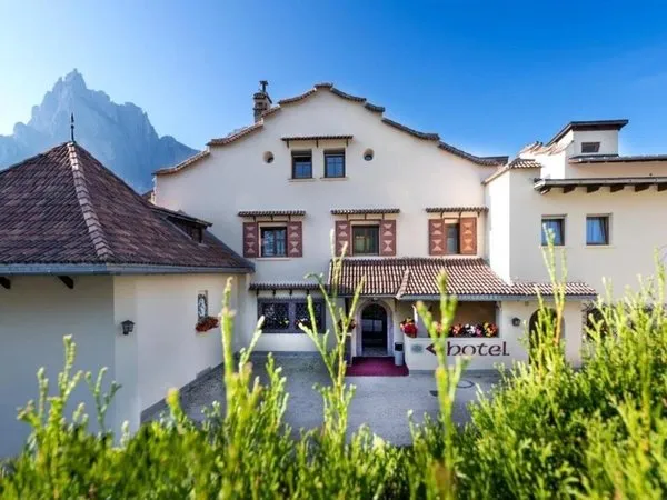 Hotel Mirabell Alpine Garden Resort & Spa