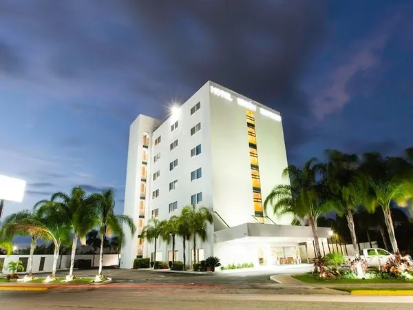 Hotel Misión Express Mérida Altabrisa