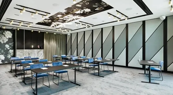 Hotel Moderno