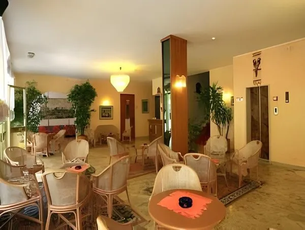 Hotel Montreal