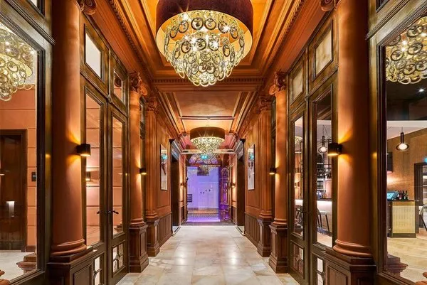 Hotel Nassau Breda, Autograph Collection