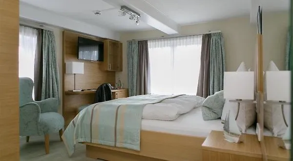 Hotel Neuwarft Dependence