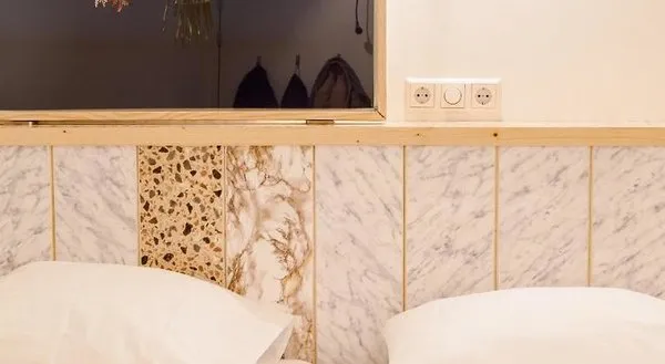 Hotel Not Hotel
