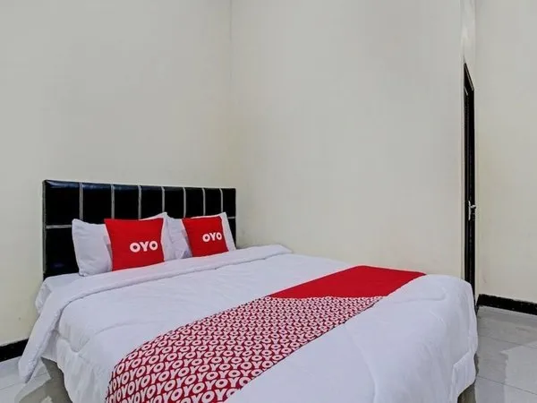 Hotel O Solo Near Solo Safari formerly Rr Guesthouse